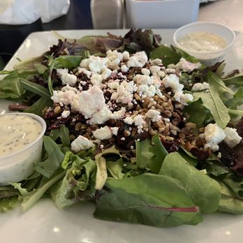 Plowman's Kitchen - My beat salad with goat cheese and poppyseed dressing. It was huge next time I'll order half as that is also available.!! - American Near Me - Taylor, Texas