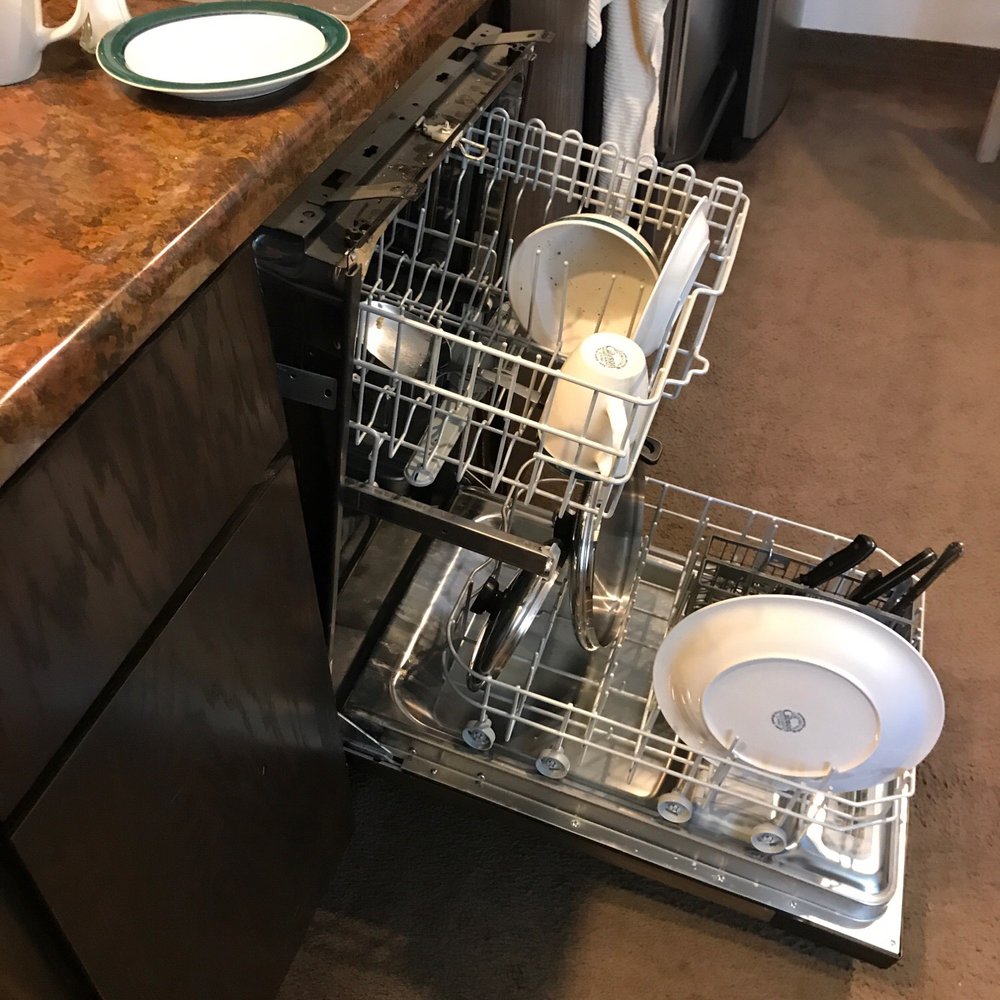 Dishwasher not attached to cabinet Dishwasher not attached to cabinet