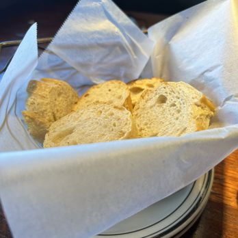 Amaretto Ristorante - Complimentary bread - Italian Near Me - Tampa, Florida Amaretto Ristorante - Complimentary bread - Italian Near Me - Tampa, Florida