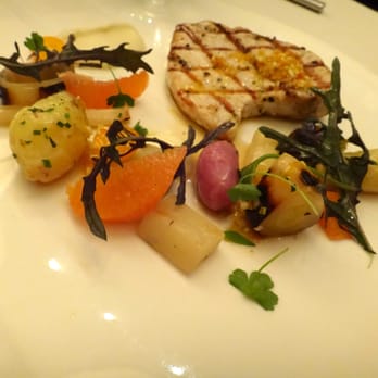 Nine-Ten - grilled swordfish - Bars Near Me - La Jolla, California