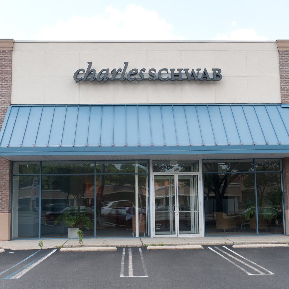 Charles Schwab Bank Chinatown, Manhattan, NY - Last Updated January 2026 -  Yelp