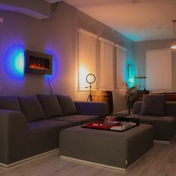 5 Elements Salon & Spa - Enjoy plenty of space to lay back and celebrate your next event! We service for birthdays, anniversary's and wedding parties!