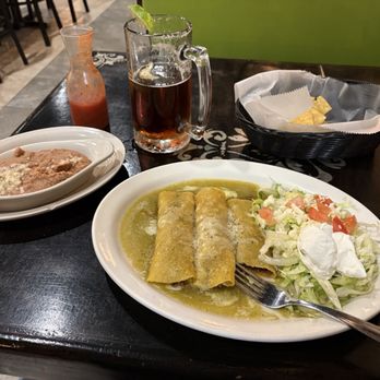 Torres Mexican Steakhouse - Enchiladas Verdes, Refried Beans, Dos Equis - Steakhouses Near Me - Williamsburg, Kentucky Torres Mexican Steakhouse - Enchiladas Verdes, Refried Beans, Dos Equis - Steakhouses Near Me - Williamsburg, Kentucky