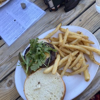 Cabin Creek Brewing - Burger with onion jam - Breweries Near Me - Georgetown, Colorado Cabin Creek Brewing - Burger with onion jam - Breweries Near Me - Georgetown, Colorado