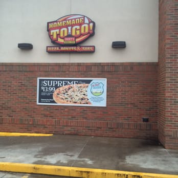 Casey's - the front of the restaurant - Pizza Near Me - Muscatine, Iowa