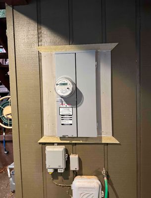 Crane’s Electrical Logo