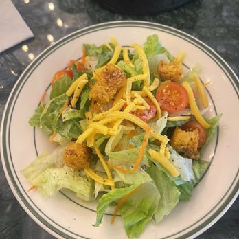 Culpepper Cattle - House salad with balsamic vinaigrette - Steakhouses Near Me - Dallas, Texas