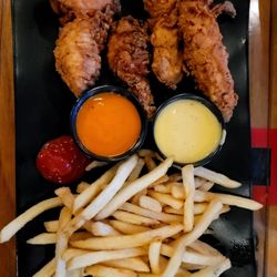 Alice's Eat Drink Repeat - Chicken tenders with buffalo and honey mustard, fries