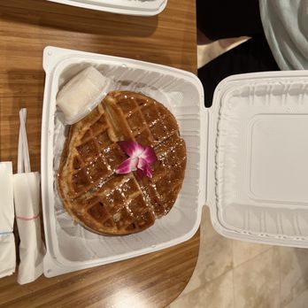 Guieb Cafe - New American Near Me - Honolulu, Hawaii Guieb Cafe - New American Near Me - Honolulu, Hawaii