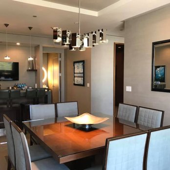 ARIA Sky Suites - Dining room with seating for 8 - Hotels Near Me - Las Vegas, Nevada ARIA Sky Suites - Dining room with seating for 8 - Hotels Near Me - Las Vegas, Nevada