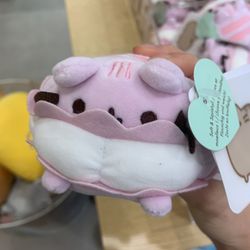 Miniso - Pusheen macaroon