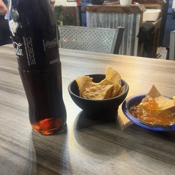 Guanatos Grub - Chip and salsa - Mexican Near Me - Houston, Texas Guanatos Grub - Chip and salsa - Mexican Near Me - Houston, Texas