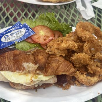 Little Dog Diner - Turkey, Bacon and Pepper Jack Melt Sandwich - Diners Near Me - Norfolk, Virginia Little Dog Diner - Turkey, Bacon and Pepper Jack Melt Sandwich - Diners Near Me - Norfolk, Virginia