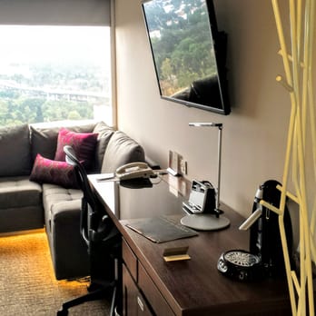 Presidente Intercontinental - Bit flat screen and work desk - Hotels Near Me - México, D.F., DIF Presidente Intercontinental - Bit flat screen and work desk - Hotels Near Me - México, D.F., DIF