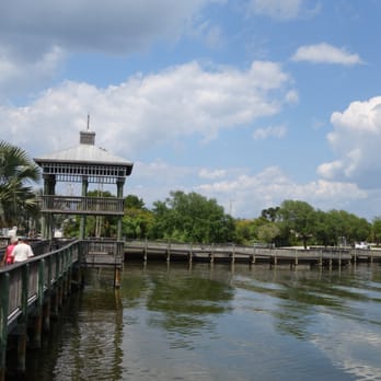 Cocoa Riverfront Park - Parks Near Me - Cocoa, Florida Cocoa Riverfront Park - Parks Near Me - Cocoa, Florida