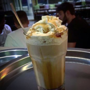 Cafèin - Notre frappé caramel ... Un délice ! Yuum - Cafes Near Me - Annemasse, 74