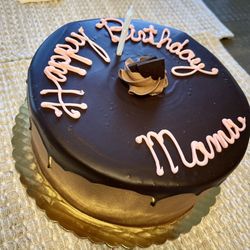 City Cakes & Cafe - Mama in law loved her cake along with the whole family