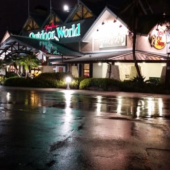 Bass Pro Shops - Outdoor Gear Near Me - Dania, Florida