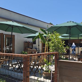 MAKE Cafe - Partial view of the outdoor seating - Breakfast & Brunch Near Me - San Diego, California MAKE Cafe - Partial view of the outdoor seating - Breakfast & Brunch Near Me - San Diego, California