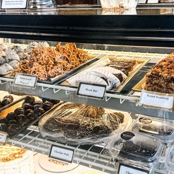 Amoroso's Bakery - Desserts Near Me - Greensboro, North Carolina Amoroso's Bakery - Desserts Near Me - Greensboro, North Carolina