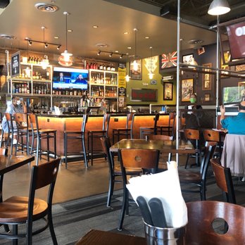Bad Daddy's Burger Bar - Inside Big Daddy's Burger Bar - Burgers Near Me - Murfreesboro, Tennessee