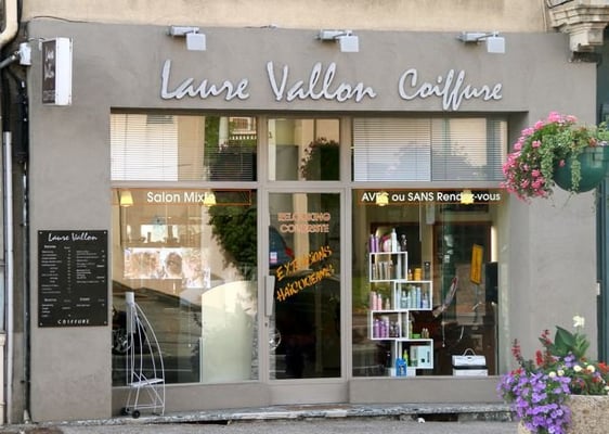 L.V COIFFURE - 48 Avenue Victor Hugo, Tassin La Demi Lune, Rhône