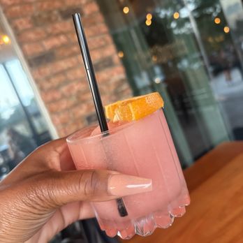 Jethro’s Cocktail Lounge - Frozen Paloma - Cocktail Bars Near Me - Houston, Texas Jethro’s Cocktail Lounge - Frozen Paloma - Cocktail Bars Near Me - Houston, Texas