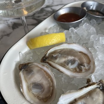 Cafe Roze - Prince Edward Island yummy oysters - Breakfast & Brunch Near Me - Nashville, Tennessee