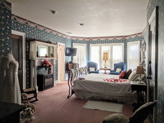Abilene's Victorian Inn Bed & Breakfast by null