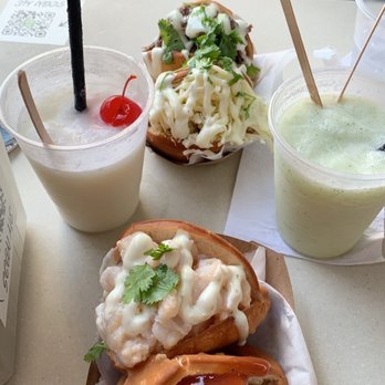 La Preñá Arepas Rellenas - Food Trucks Near Me - Guaynabo, Puerto Rico La Preñá Arepas Rellenas - Food Trucks Near Me - Guaynabo, Puerto Rico