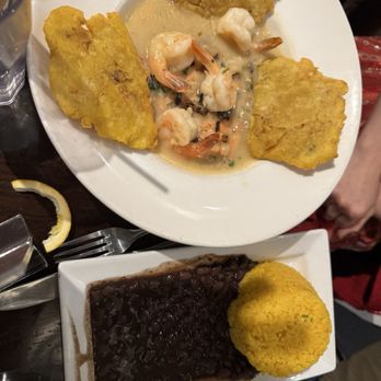 Havana Central - Camarones al Ajillo Garlic Shrimp - Latin American Near Me - Garden City, New York