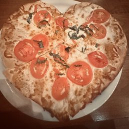 California Pizza Kitchen at Marina Del Rey: A Culinary Delight