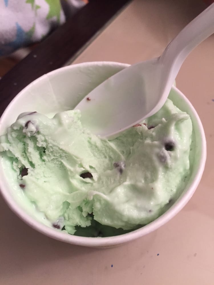 CARVEL Updated October 2024 762 Manor Rd, Staten Island, New York