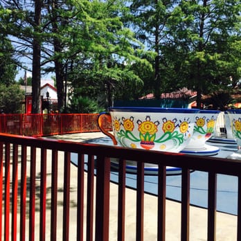 Six Flags Over Texas - Tea Cup Rides - Amusement Parks Near Me - Arlington, Texas Six Flags Over Texas - Tea Cup Rides - Amusement Parks Near Me - Arlington, Texas