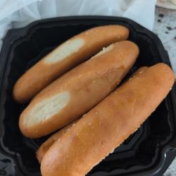 Flannigans Irish Pub & Grill - Parm garlic sticks!!