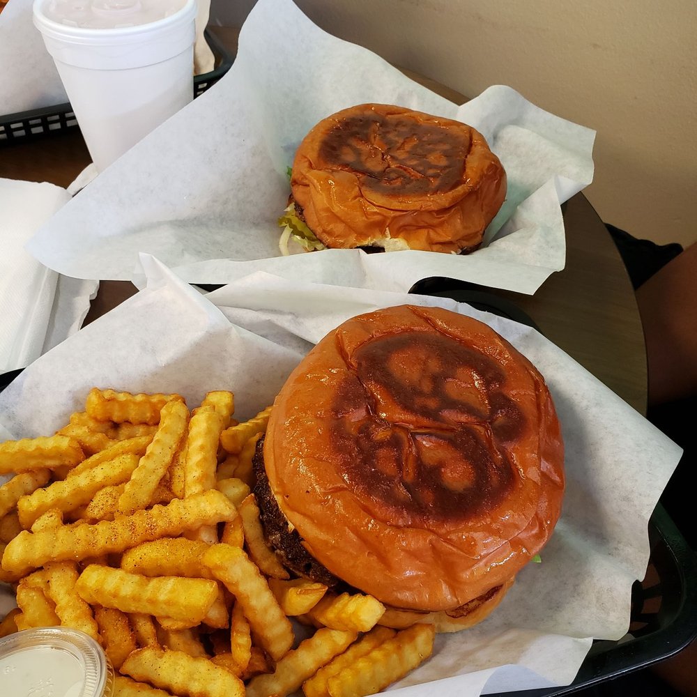 JLB Eatery - Lunch break - Burgers Near Me - Tomball, Texas JLB Eatery - Lunch break - Burgers Near Me - Tomball, Texas