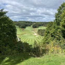 Bahle Farms Golf Course - Hole 10 tee box