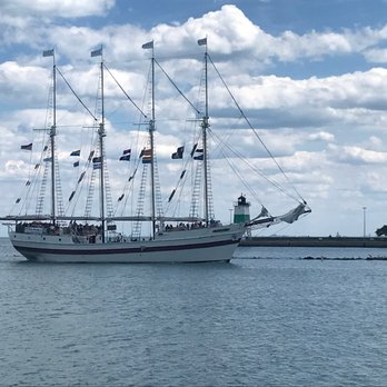 Tall Ship Windy - Windy - Boating Near Me - Chicago, Illinois