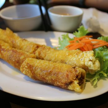 Pho Metro - Fried shrimp & pork spring rolls - Vietnamese Near Me - Scarborough, Ontario Pho Metro - Fried shrimp & pork spring rolls - Vietnamese Near Me - Scarborough, Ontario