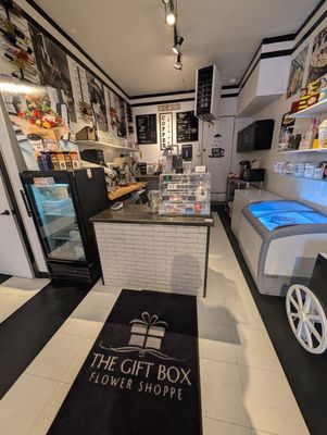 The Gift Box Flower Shoppe