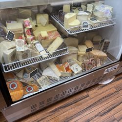 Underhill Cheese - Other cabinet with meats and cheeses