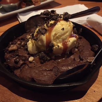 Chili's - Skillet toffee fudge brownie - American Near Me - Elk Grove, California