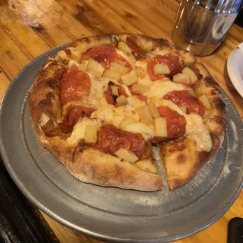 Olde Schoolhouse Cafe and Saloon - Pepperoni pineapple pizza - Pizza Near Me - Durango, Colorado Olde Schoolhouse Cafe and Saloon - Pepperoni pineapple pizza - Pizza Near Me - Durango, Colorado