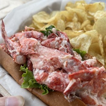 Gilbert's Chowder House - Maine Lobster Roll - Seafood Near Me - Portland, Maine