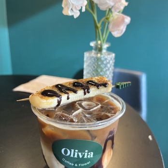 Olivia Coffee & Flower - Banana mocha with medium roast - Florists Near Me - Oakland, California Olivia Coffee & Flower - Banana mocha with medium roast - Florists Near Me - Oakland, California