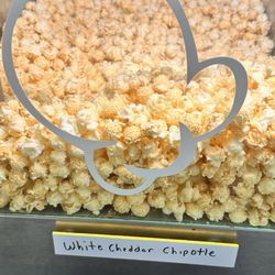 Maters Taters & Popcorn - White cheddar chipotle is tasty!