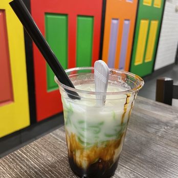 Borneo Eatery - Iced Cendol (super sweet) - Indonesian Near Me - Alhambra, California Borneo Eatery - Iced Cendol (super sweet) - Indonesian Near Me - Alhambra, California