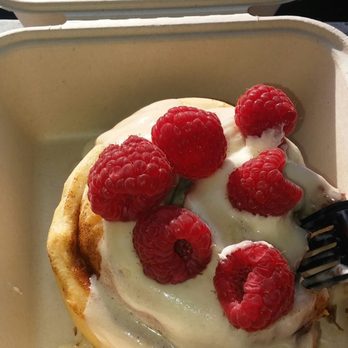 Cinnaholic - Almond frosting with fresh raspberries - Desserts Near Me - Seattle, Washington