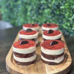 Lavaccino - Red Velvet Cake