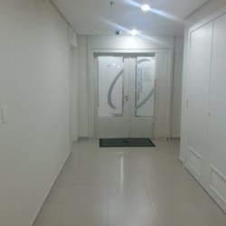 Mãe de Deus Center - Entrada no oitavo andar. Sala 805
